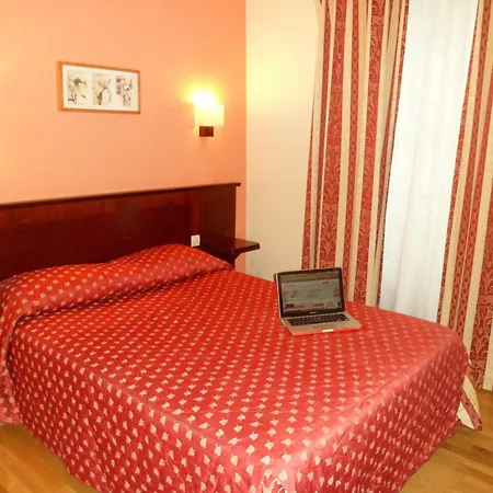 Hotel De Paris Opera-2